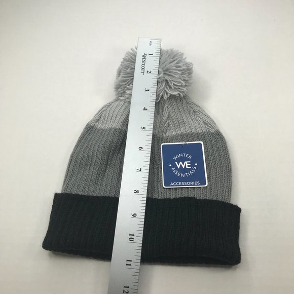 Winter Essentials Women's One Size Black/Gray Stripes Knit Beanie Hat With Pom - Picture 10 of 10